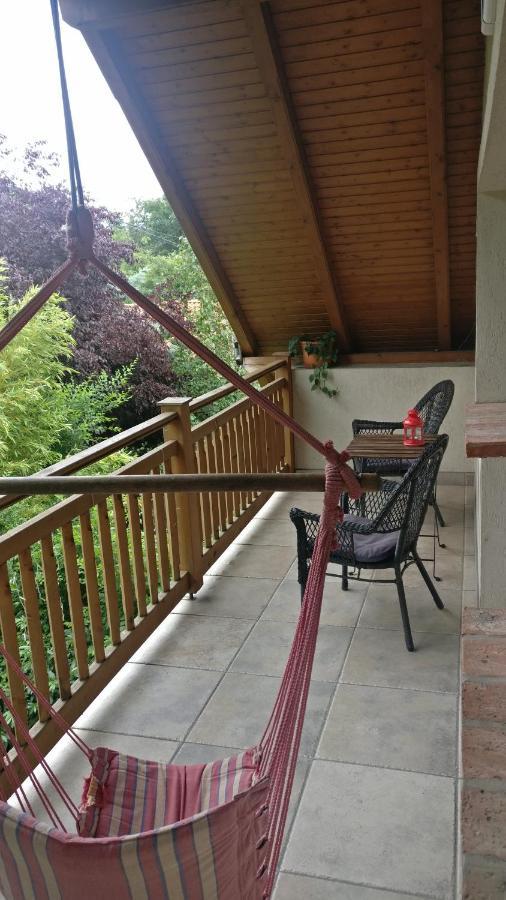 Oak Tree Apartment - Toelgy Lak Pilisszentkereszt Exteriör bild